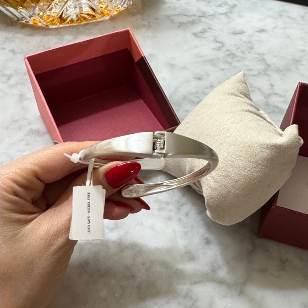 House of Harlow Silver Bracelet - Picture 4 of 6